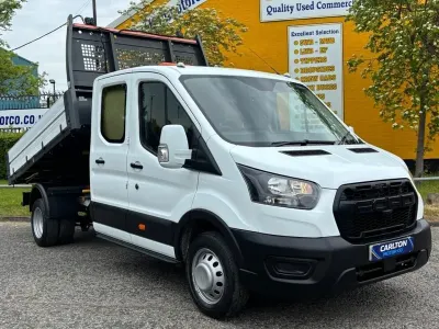 Używany Ford Transit S 130 KM (95 kW) 2021 Biały Sedan/Limuzyna