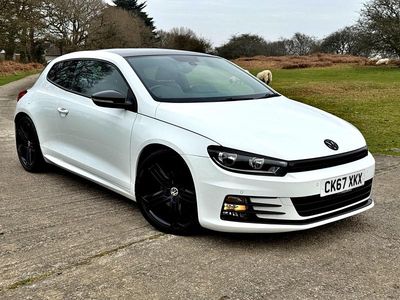 Used VW Scirocco R-line 184 HP (135 kW) 2017 White Coupe