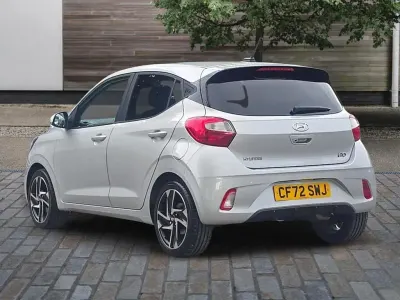 Used Hyundai i10 Premium 84 HP (61 kW) 2022 Grey Hatchback