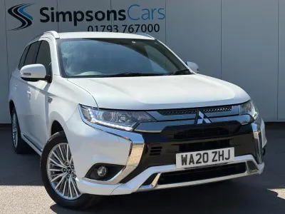 Used Mitsubishi Outlander P-HEV 2020 White Estate