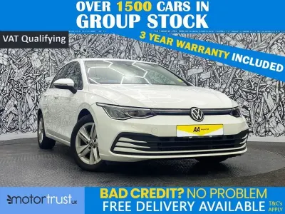 Używany VW Golf VIII S 150 KM (110 kW) 2022 Biały Hatchback