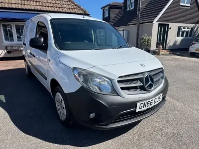 Begagnad Mercedes Citan 109 90 HK (66 kW) 2016 Vit Van