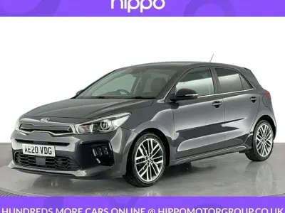 Usado Kia Rio GT-Line 120 CV (88 kW) 2020 Gris Utilitario