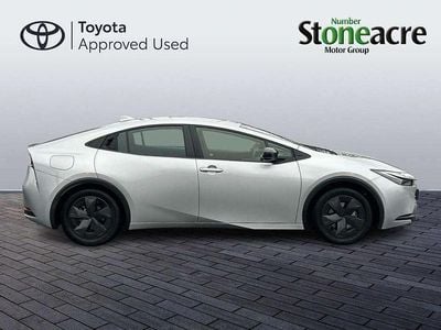 Usado Toyota Prius Design 220 HP (161 kW) 2025 Prateado Citadino