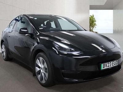Used Tesla Model Y Long Range AWD 286 kW (389 HP) 2025 SUV