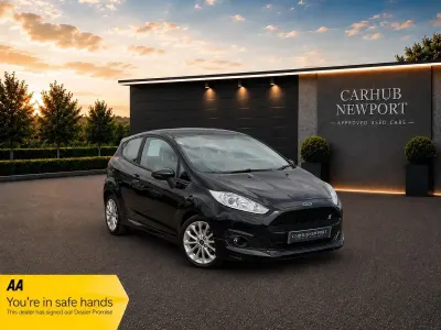 Used Ford Fiesta Zetec 125 HP (91 kW) 2015 Black Hatchback
