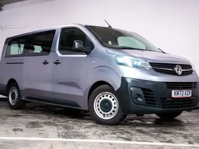 Used Vauxhall Vivaro Edition 120 HP (88 kW) 2022 Grey MPV