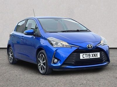 Begagnad Toyota Yaris 111 HK (81 kW) 2019 Blå Halvkombi