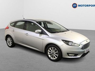 Used Ford Focus Titanium 125 HP (91 kW) 2017 Silver Hatchback