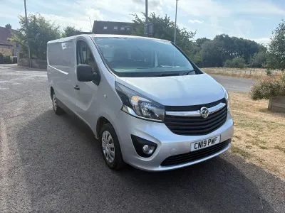 Used Vauxhall Vivaro Sportive 120 HP (88 kW) 2019 Silver MPV