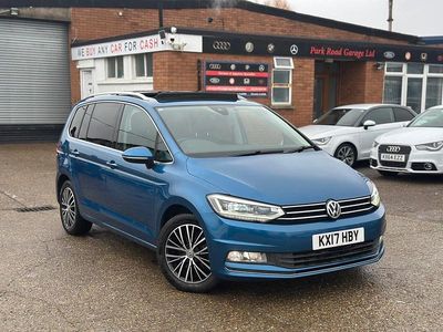 Used VW Touran SEL 150 HP (110 kW) 2017 Blue MPV