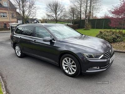 Begagnad VW Passat Business 120 HK (88 kW) 2018 Grå Kombi