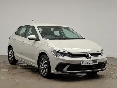 Begagnad VW Polo Life 95 HK (69 kW) 2023 Grå Halvkombi