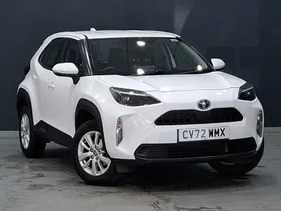 Second-hand Toyota Yaris Hybrid 116 CP (85 kW) 2023 Alb Break