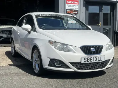 Used Seat Ibiza Sport 85 HP (62 kW) 2012 White Hatchback