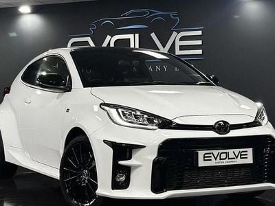 White Used 2021 Toyota Yaris Hatchback | £27,995 (Good price)