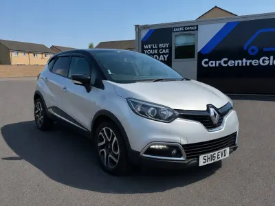 Used Renault Captur Dynamique 90 HP (66 kW) 2016 Silver black SUV