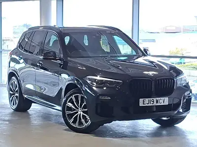 Używany BMW X5 M Sport 340 KM (250 kW) 2019 Czarny SUV