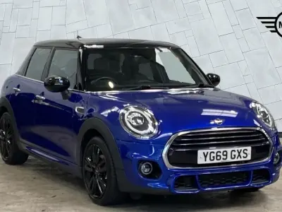 Used Mini Cooper Hatch 134 HP (98 kW) 2019 Blue Hatchback