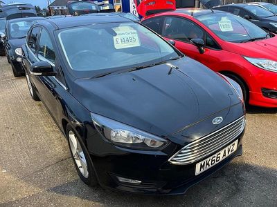 Used Ford Focus Zetec 125 HP (91 kW) 2016 Black Hatchback