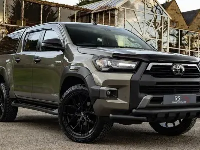 Usado Toyota HiLux 204 HP (150 kW) 2024 Pickup