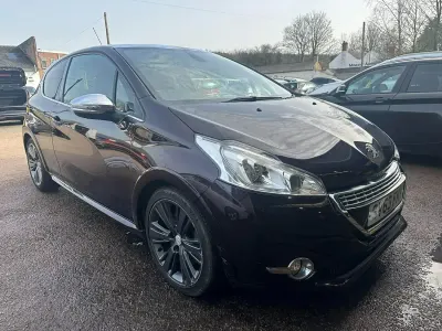 Used Peugeot 208 2013 Purple Hatchback