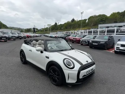 Usado Mini Cooper Cabriolet Exclusive 2024 Blanco Descapotable
