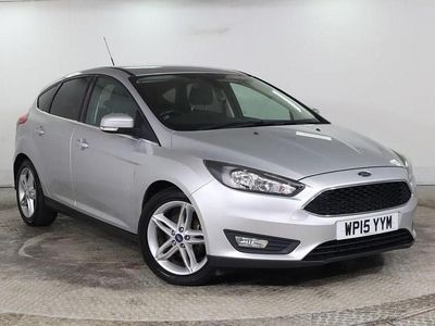 Used Ford Focus Zetec 115 HP (84 kW) 2015 Silver Hatchback