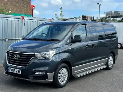 Used Hyundai I800 SE 136 HP (100 kW) 2019 Grey MPV
