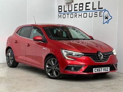 Used Renault Mégane IV Signature 2017 Red Hatchback