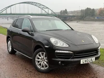 Used Porsche Cayenne 245 HP (180 kW) 2013 Black SUV
