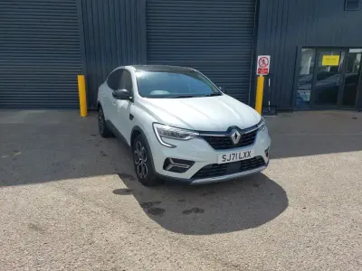 Used Renault Arkana Version S 138 HP (101 kW) 2021 White SUV