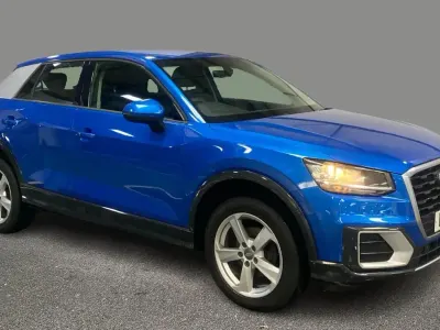 Begagnad Audi Q2 Sport 116 HK (85 kW) 2019 Blå SUV