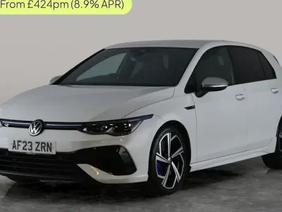 Second-hand VW Golf VIII R 320 CP (235 kW) 2023 Alb Hatchback