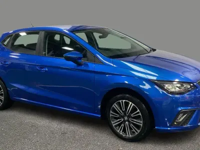 Used Seat Ibiza SE Technology 95 HP (69 kW) 2023 Blue Hatchback