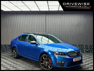Begagnad Skoda Octavia vRS 184 HK (135 kW) 2015 Blå Kombi