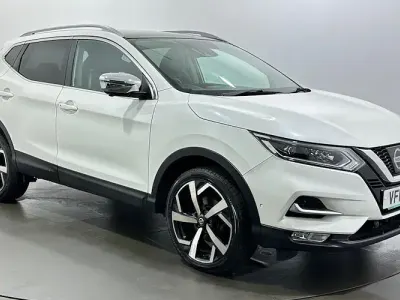 Used Nissan Qashqai Tekna 110 HP (80 kW) 2017 White SUV