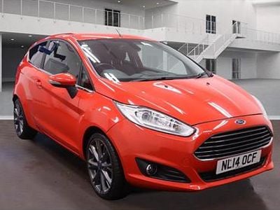 Used Ford Fiesta Titanium 125 HP (91 kW) 2014 Red Hatchback