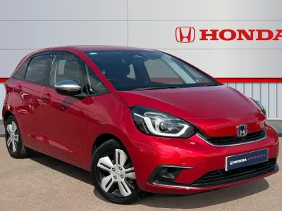 Used Honda Jazz Hybrid 109 HP (80 kW) 2020 Red Hatchback
