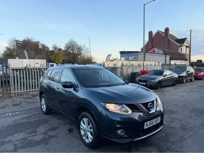 Usado Nissan X-Trail Acenta 130 CV (95 kW) 2015 Azul SUV