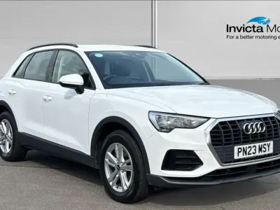 Used Audi Q3 Comfort 150 HP (110 kW) 2023 Glacier white metallic SUV