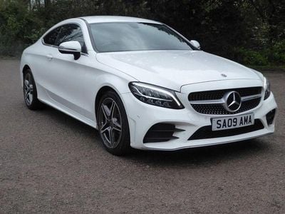 Used Mercedes C220 AMG line 194 HP (142 kW) 2019 White Coupe