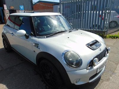 Silver Used 2010 Mini Cooper S Hatch Hatchback | £3,495 (A bit pricey)