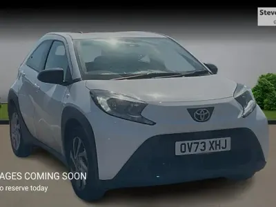 Used Toyota Aygo X PURE 72 HP (52 kW) 2025 SUV