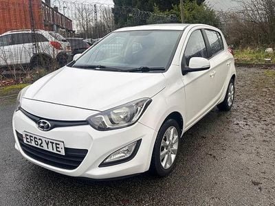 White Used 2012 Hyundai i20 Active Hatchback | £2,350 (Super price)