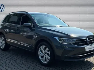 Used VW Tiguan Life 150 HP (110 kW) 2023 Grey SUV