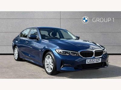BMW 330e