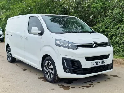 Używany Citroën Dispatch 121 KM (88 kW) 2017 Biały Minivan