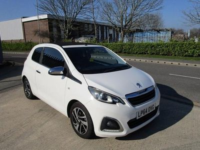 Used Peugeot 108 Allure 82 HP (60 kW) 2015 White Hatchback