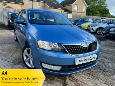 Gebraucht Skoda Rapid SE 110 PS (80 kW) 2015 Blau Kleinwagen